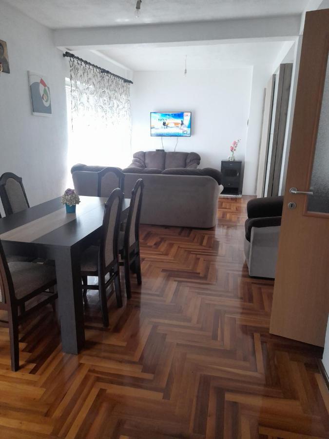 Apartman Boki トレビニエ エクステリア 写真